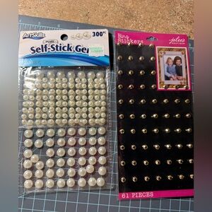NWT. Self-Adhesive 300+ beds combo: Self-Stick Golden Gems and Pearls